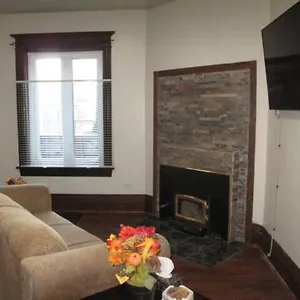  Apartment Wolseley The Heart Of The !